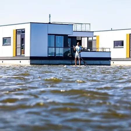 Hausboot Meerkraft *